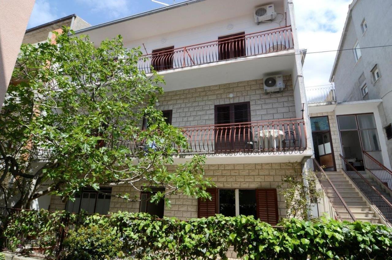 Apartments Nuic 748 Makarska Exterior photo