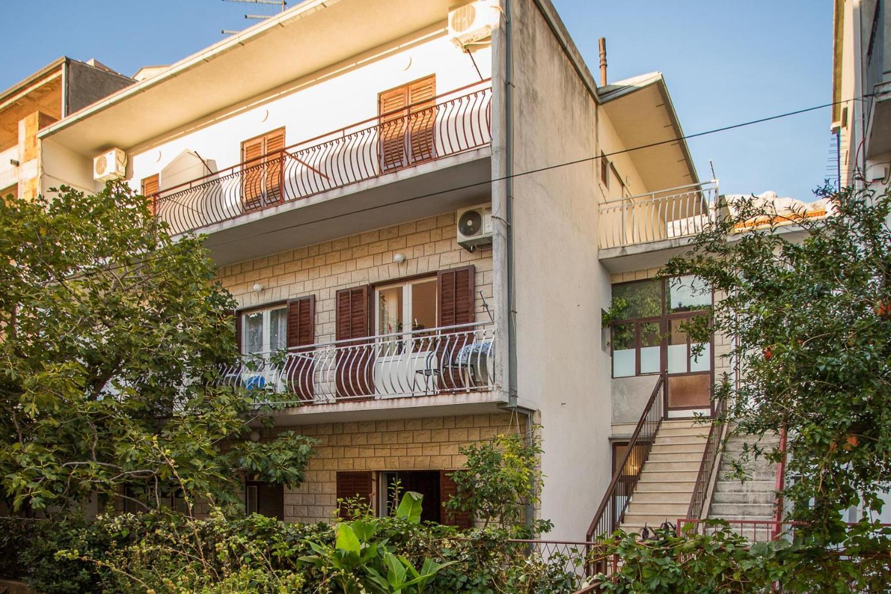 Apartments Nuic 748 Makarska Exterior photo